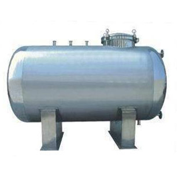 HORIZONTAL STORAGE TANK